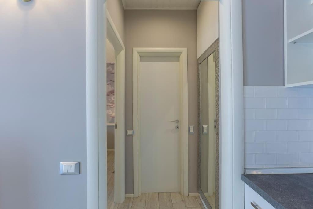 My Charming Apartments Ai Navigli-Vigevano Suite Milano Exterior foto