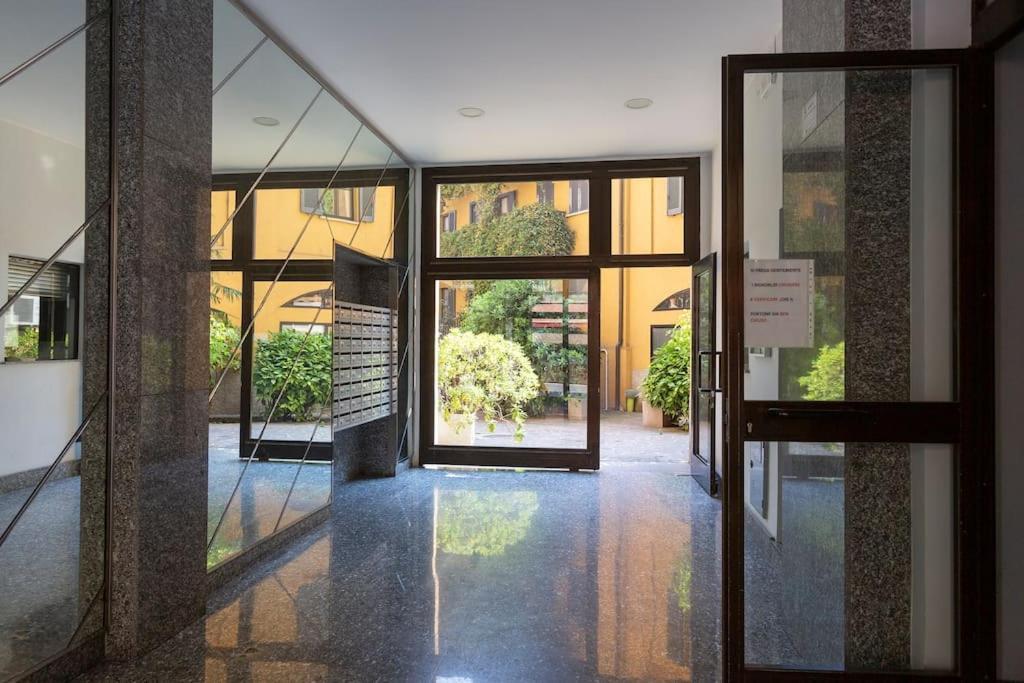 My Charming Apartments Ai Navigli-Vigevano Suite Milano Exterior foto